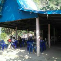 Nice place to relax and eat at Shwe Moe Thu in Hpa-an