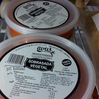 Red pepper hummus / Sobrasada vegana  at La morada verde de Aloe Vegan in Murcia