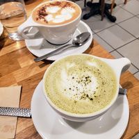 Mocha and matcha latte at Roche in Paris