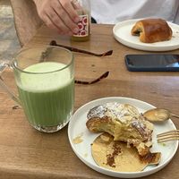   at Instant V in Aix-en Provence