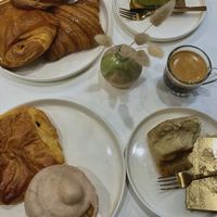   at Instant V in Aix-en Provence