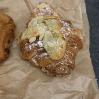 Croissant aux amandes 😍  at Instant V in Aix-en Provence