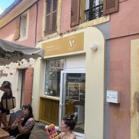 Adorable place  at Instant V in Aix-en Provence
