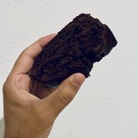 Brownie de chocolate y aguacate at Velvet Bakery in Vitoria Gasteiz