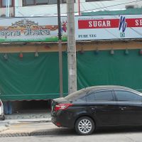 Entrance at Sugar n Spice in Pattaya