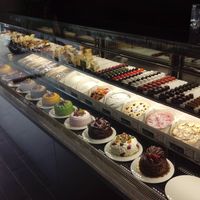 糕餅和精緻蛋糕 at Xǐ Fú Yuán Sù Bǐng 喜福緣素餅 in Taipei