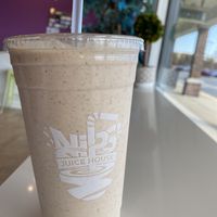 Choco Loco smoothie w/cacao nibs & peanut butter  #Veganuary at Nips Juice House in Waldorf