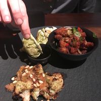 Dumplings, cauliflower, “chicken" at Dumbo in Rotterdam