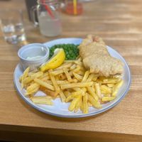 Fish and chips - fish tasted like actual Fisch (as far as I can remember ^^)   at The Alleycat in Inverness