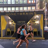 Outside seating at Honeybrains in New York City