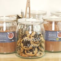 Vegan cookies from Presnica. Photo by: Rifuzl on Facebook at Rifuzl - Šiška, trgovina brez plastične embalaže in Ljubljana