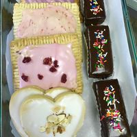 Example of good icing technique for poptarts and almond cookies (also look how glossy their gansitos were)  at Miss Chickpea's Bakeshop in San Antonio