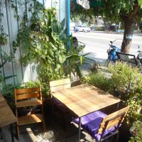 Small patio at MAYs in Pattaya