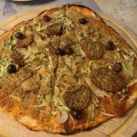 Pizza barbacoa  at La Casa Viva in Valencia