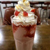 Strawberry cheesekake smoothie at Veganerie - Silom in Bangkok