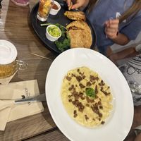 Quesadillas und Mac n Cheese  at Veganerie - Silom in Bangkok