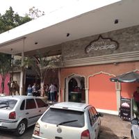 Frente do restaurante at Empório Árabe - CLS 215 in Brasilia