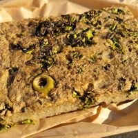 Linsen-Focaccia at Racines in Lausanne