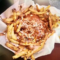 Vegan poutine—disappointing flavors   at Copper Branch in Nice
