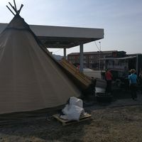 Food truck and tent for eating indoors at Stejk in Kiruna