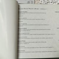 Pizzas at Magora in Vac