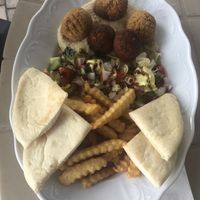 Falafel plate at Magora in Vac