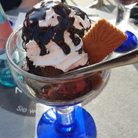 Vegan chocolate sundae at Gelato Valentino in Chemnitz