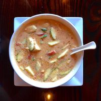 I ordered the Spicy Tofu Panang Curry. 
Panang Curry Paste, green & red bell peppers, zucchini, Ground peanuts in delicious coconut milk broth. Next time Im bringing my girlfriend at Renoo's Thai Tea in Las Cruces