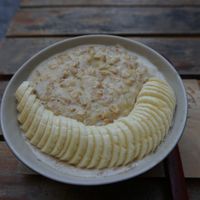 Best banana peanut butter porridge at Coffee Station in Phong Nha