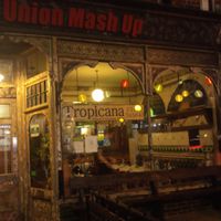 Front at Taman Ria Tropicana in Hull