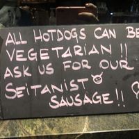Vegan hotdogs at Paula Mostaert in Bruges
