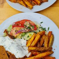 Vöner Teller at Vöner der Vegetarische Döner in Berlin