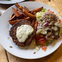 Wagenburgen Teller   at Vöner der Vegetarische Döner in Berlin