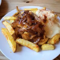 We eat 3 at Vöner der Vegetarische Döner in Berlin