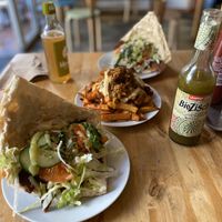 Vöner & Pommes Spezial at Vöner der Vegetarische Döner in Berlin