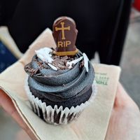  at Magpies  in Bruges