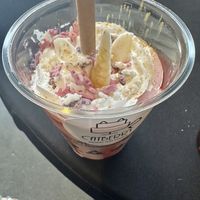 Unicorn freakshake  at Catberry in Ghent