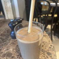 Smoothie. 👌🏻  at Bertmans - Karel Doormanstraat in Rotterdam