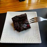 Brownie de frambuesa at Lavka in Guatemala City