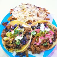 Tacos y volcán at Gracias Madre in Mexico City