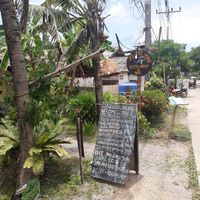 Sign on main road Klong Nin beach at Jai-Dee Home  in Koh Lanta