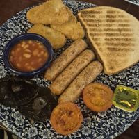 I ordered an extra Hash Brown & an extra Vegan Sausage but shouldn't have. The original Vegan Breakie would have been enough at The Fall Well in Liverpool