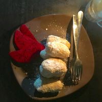 World‘s best fresh (warm) Coconut Cookies at Maruf Devi Rasta Cafe in Medewi