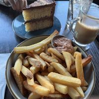 yum  at Victoria Bar in Portland