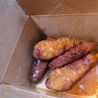 Nashville Hot Vegan Tenders at Nicky's of Beverly in Chicago