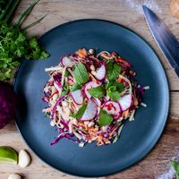 Thai noodle salad!! OOOOOOOOOH at Friendship Concept in Pai