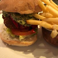 Vegan burger at LHR - Oriel Grand Brasserie - T3 in West London