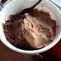 Chocolate fondente y bon o bon, increibles at Dulce Hechizo in Rosario