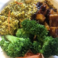 Quinoa Mac and cheese with bbq tofu (vegan) at Coffee Stains in Pai
