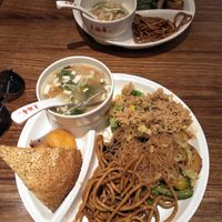Fried rice, noodles, soup. at Sù Mǎn Xiāng 素满香 - Daxing in Shanghai